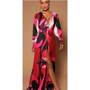Fashion Nova NOVA LUXE Pink/Black Maxi Dress Size XS. Sexy Long Sleeve Vneck